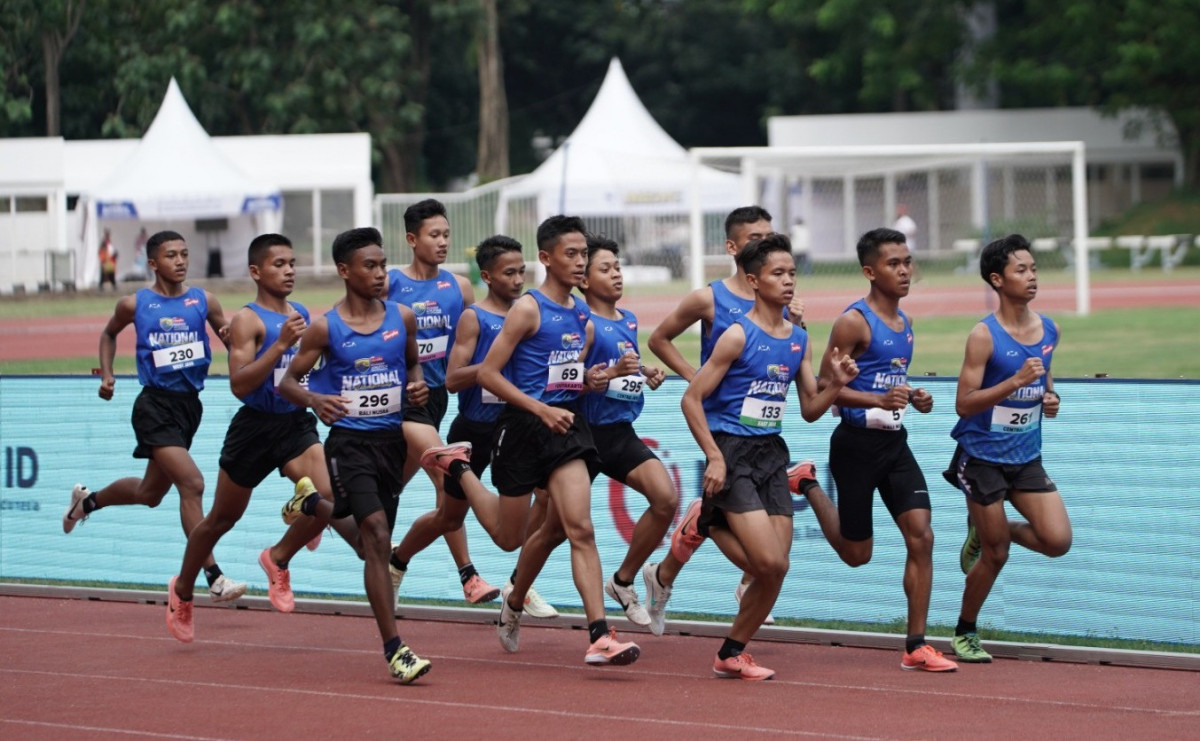 Jelaskan Cara Melakukan Gerak Dasar Lari