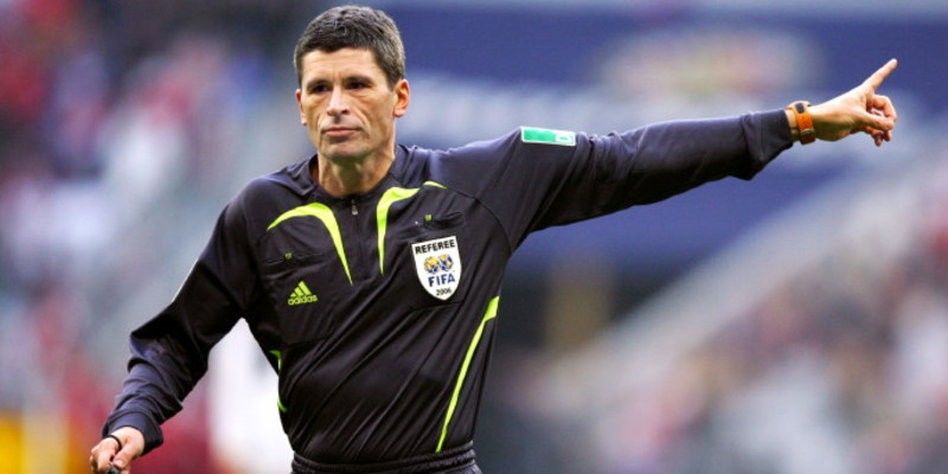 Wasit Terbaik di Dunia