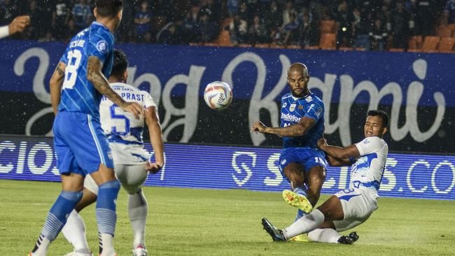 Persib Jadwal Liga 1 Mengupas Tuntas Perjalanan Tim Kebanggaan Bobotoh